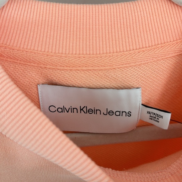 Peach Shirttail Twofer Sweatshirt Calvin Klein Jeans Size XS - Picture 5 of 12
